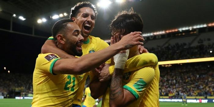 帕奎塔远射世界波破门,西汉姆中场核心用重炮轰开对手城池  帕奎塔远射世界波破门,西汉姆中场核心用重炮轰开对手城池